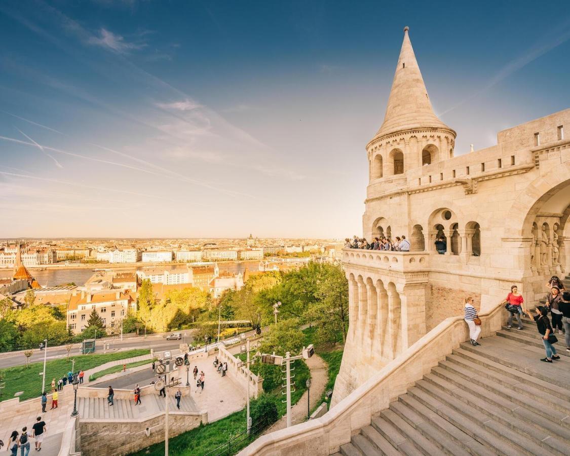 Premium Buda Castle Apartment Budapest Exteriör bild