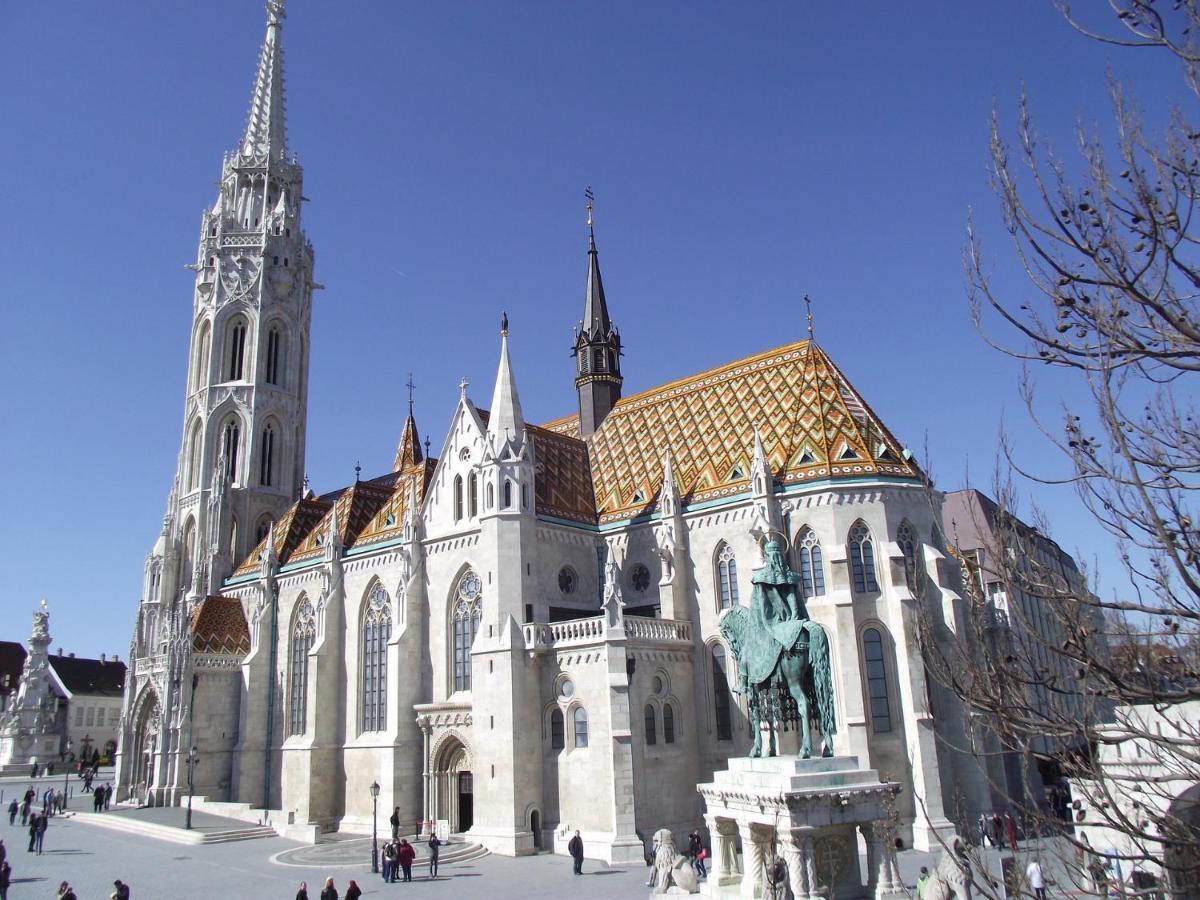 Premium Buda Castle Apartment Budapest Exteriör bild