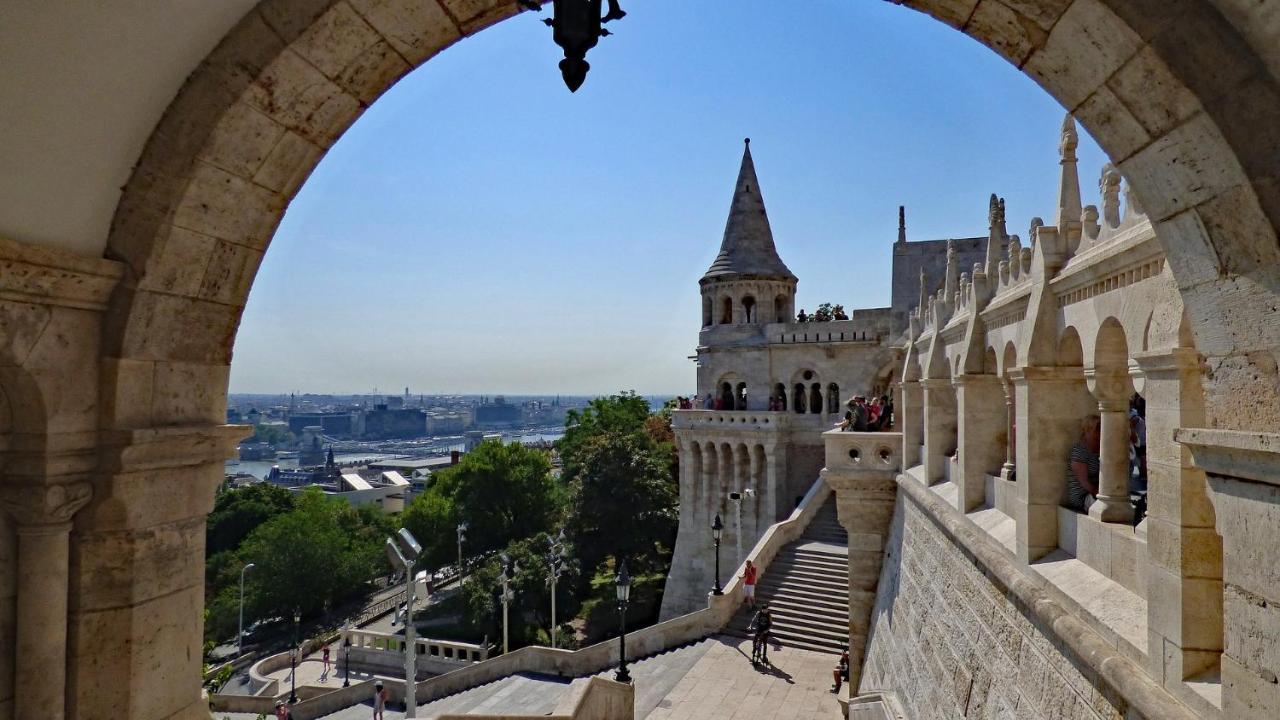 Premium Buda Castle Apartment Budapest Exteriör bild